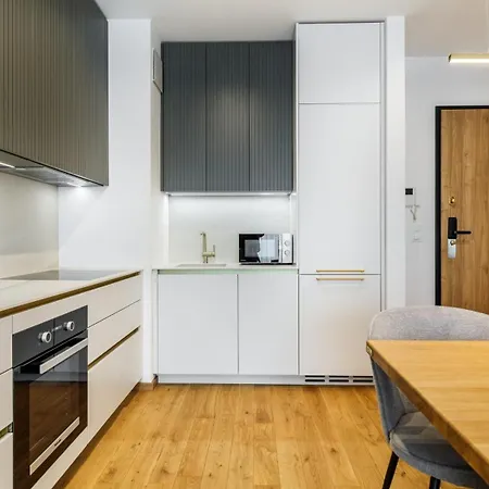 Plac Unii Centrum - Comfy Apartament Gdynia